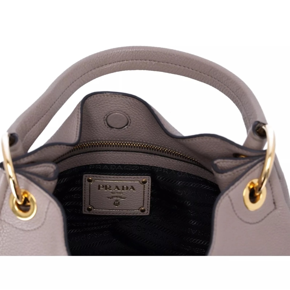 PRADA Vitello Phenix Logo Hobo Shoulder Tote Taupe Pebbled Leather 1BC051 - Picture 7 of 9